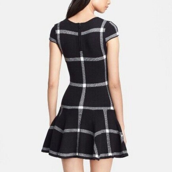 Alice + Olivia Selma Checkered Drop Waist Dress ASO Spencer Hastings - Picture 4 of 13